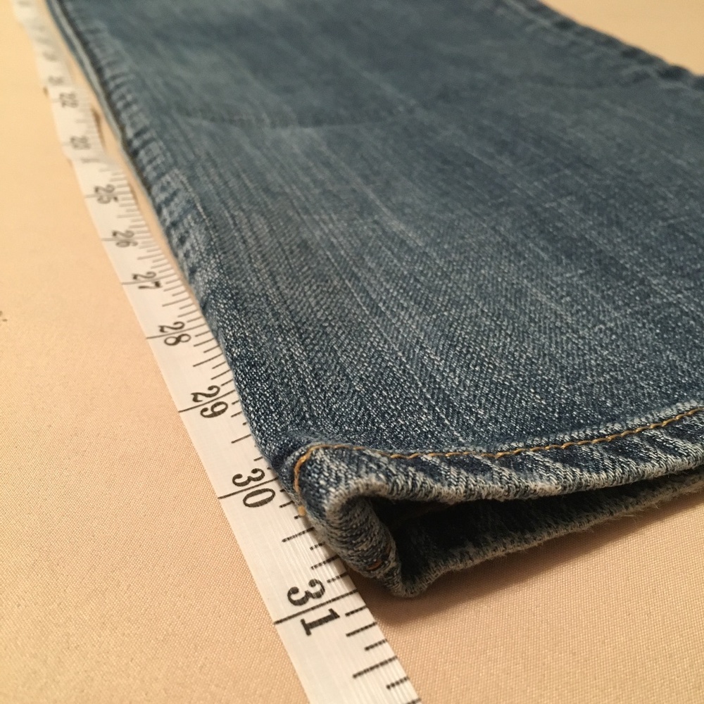 Express Mid Rise Boot Cut Jeans - Picture 3 of 8